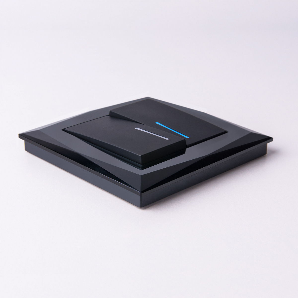 Рамка из стекла на 1 пост Diamant черный W0011208